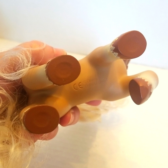 Disney Royal Petite Princess Belle Beauty Beast Pony - Picture 5 of 7